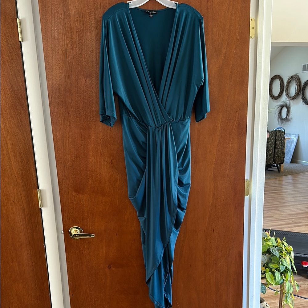 Lulu's teal high-low dress
